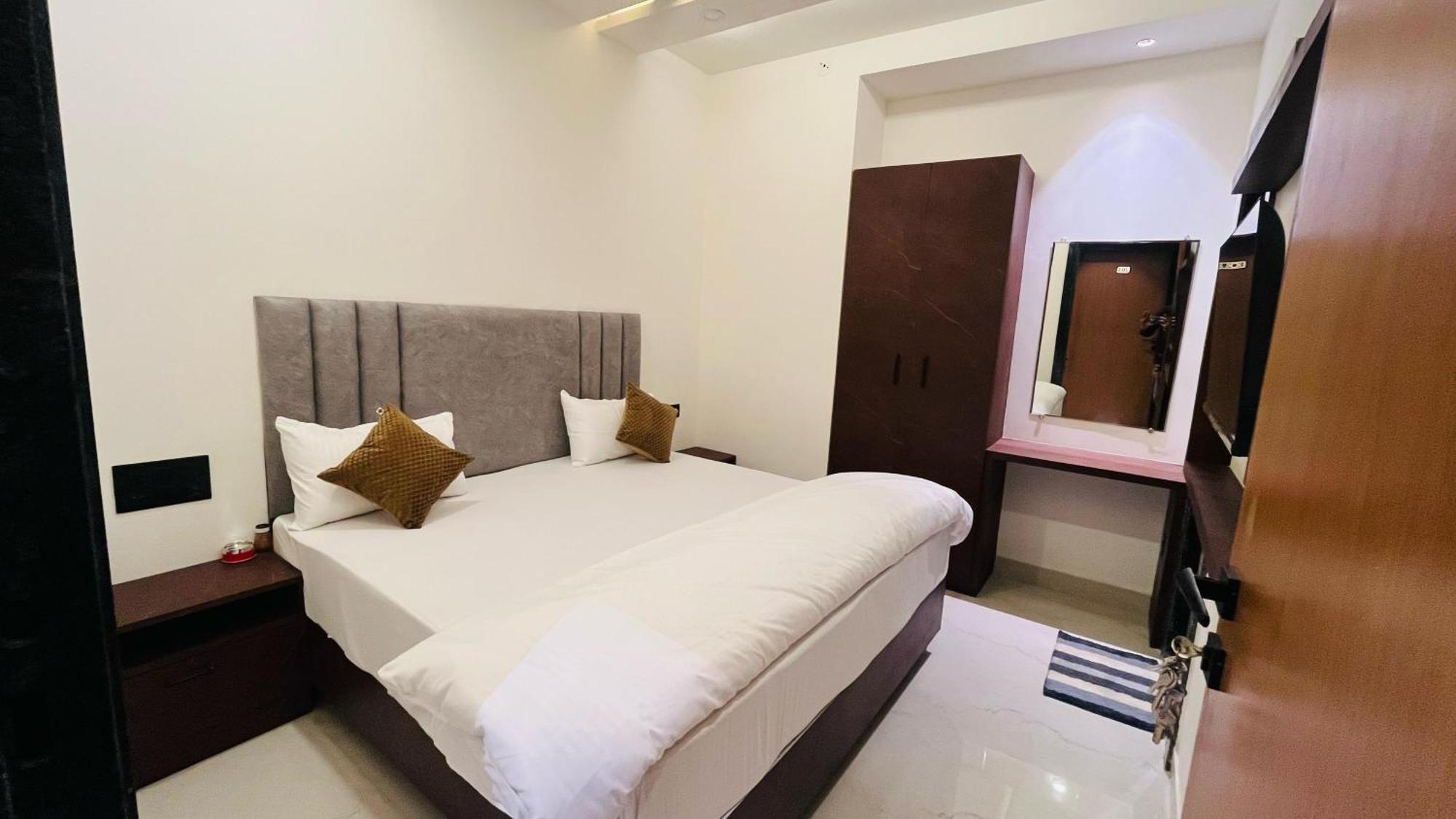Hotel Revanta Bhīlwāra Cameră foto
